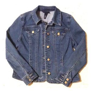 Medium wash denim jacket